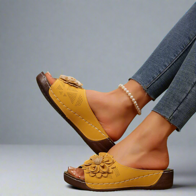 Jolanda | Elegante Orthopädische Sandalen mit Floral Design