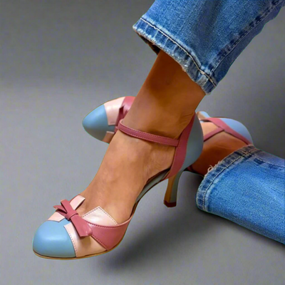 Isabella™ Bogen Detail Mid Heel Schuhe