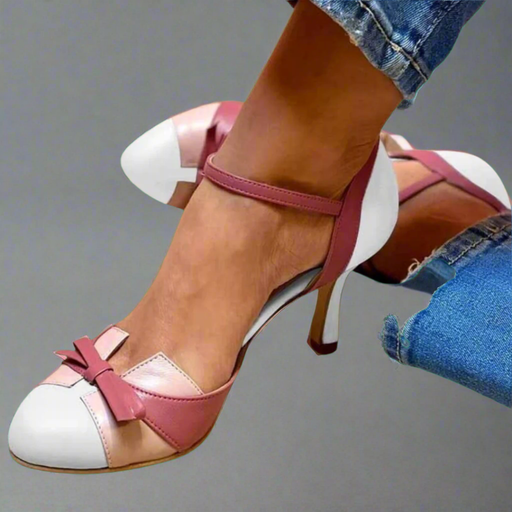 Isabella™ Bogen Detail Mid Heel Schuhe