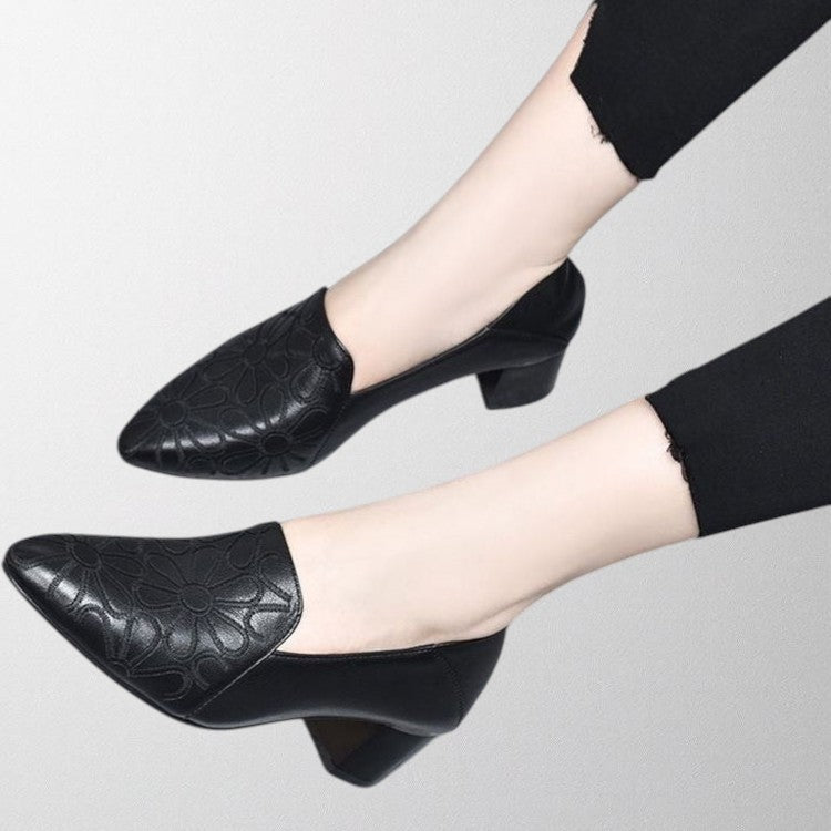 Olivia - Weiche vegane Leder Pumps mit Stickerei