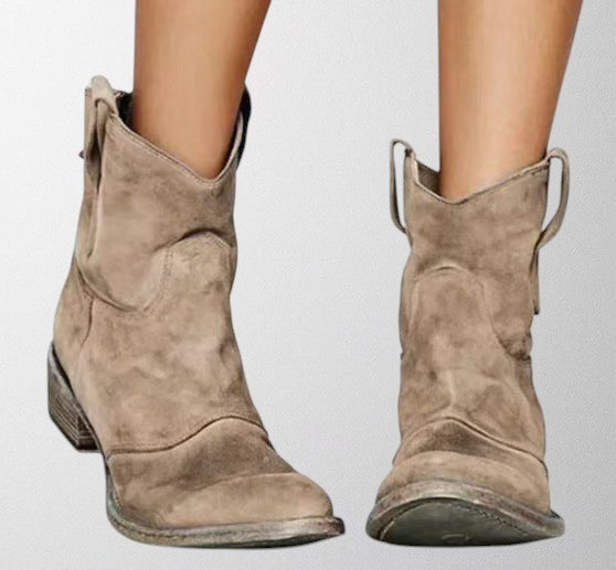 Olivia – Wildleder-Stiefeletten
