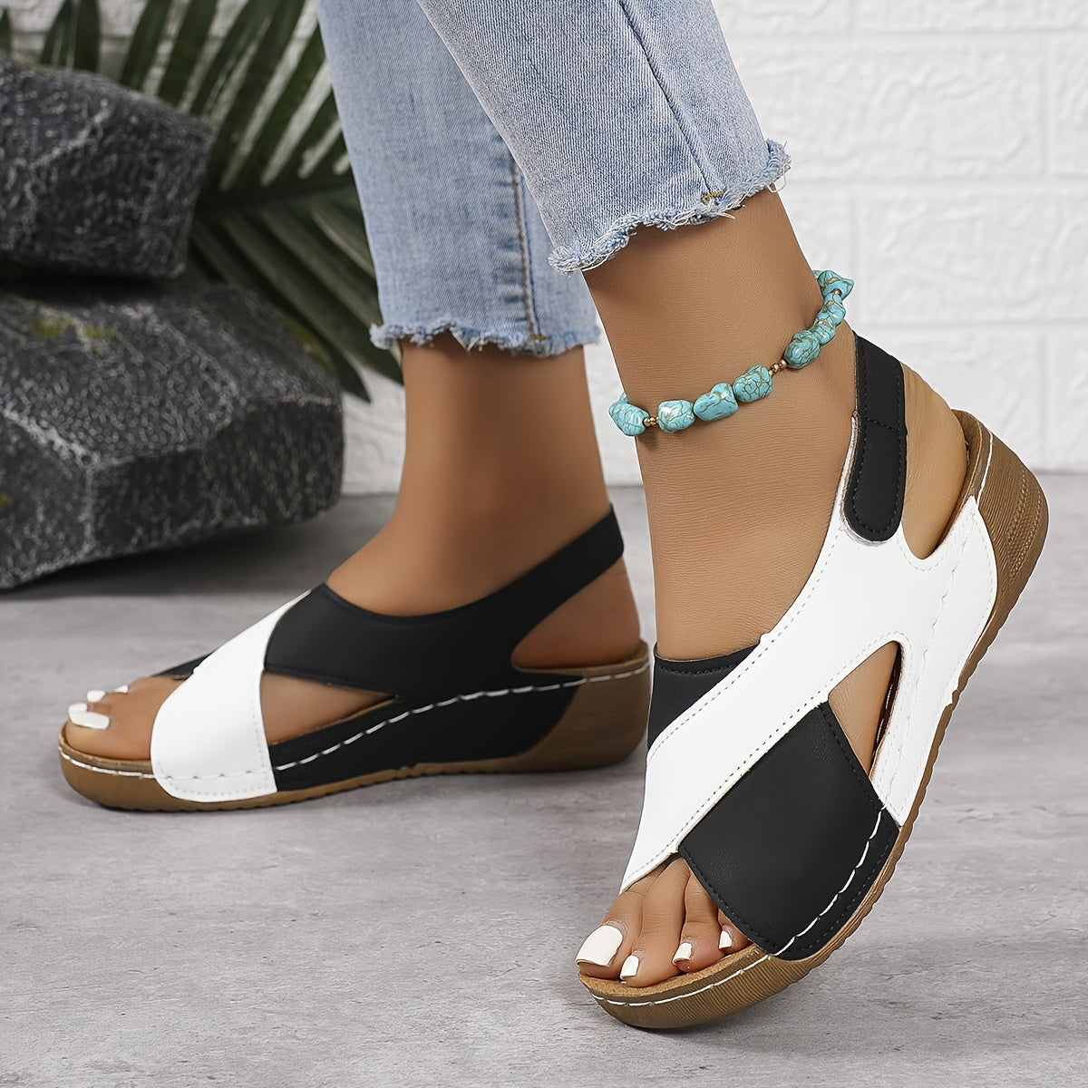 Laura™ - Bequeme orthopädische Sandale