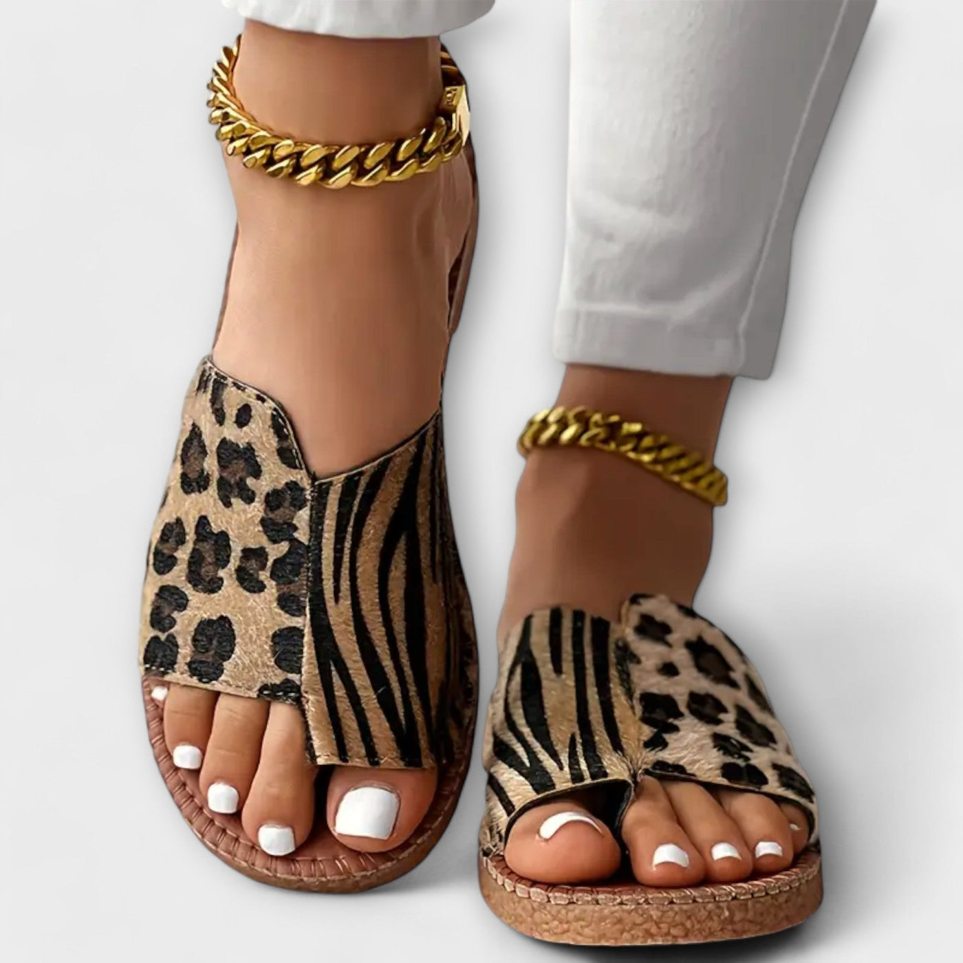 Zyrell – Schicke Zwei-Ton Mules mit Leopardenmuster
