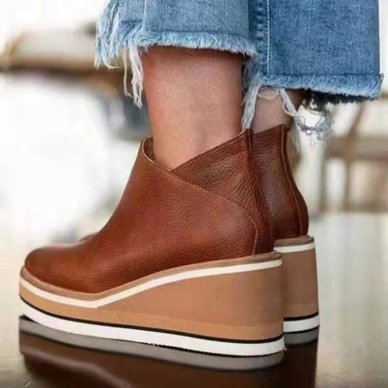Clara - Elegante und Bequeme Stiefeletten