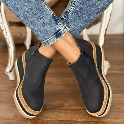 Clara - Elegante und Bequeme Stiefeletten