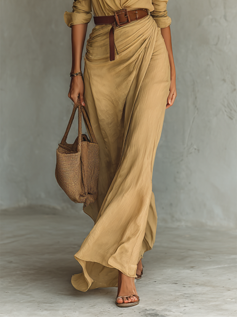 Maxi-Langkleid mit Kragen und Gürtel
