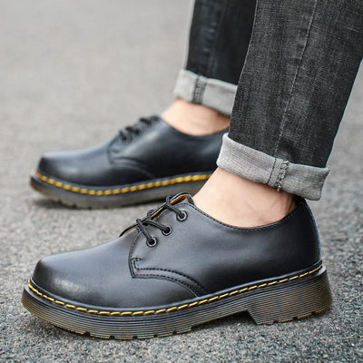 Martens | Elegante Schuhe mit niedrigem Schaft